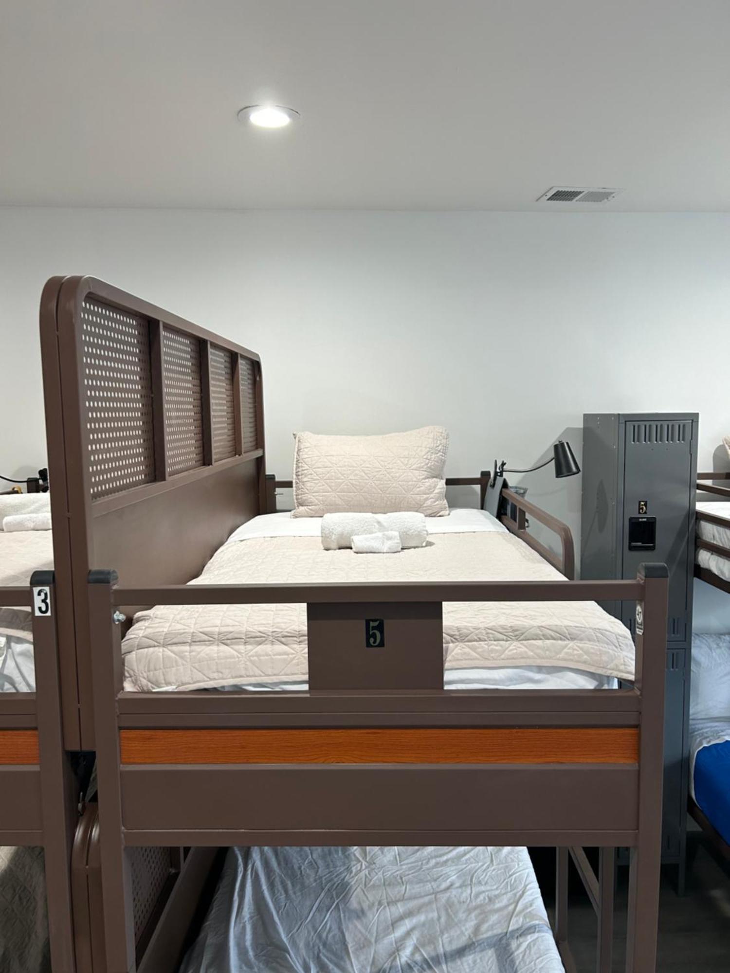 Stay 424 Hostel Chicago Bagian luar foto